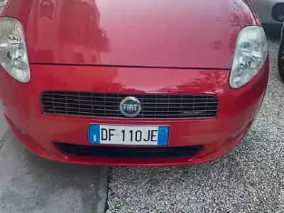 Usata Fiat Grande Punto 90 CV (66 kW) 2006 Utilitaria
