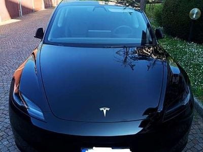 Usata Tesla Model 3 RWD 88 kW (120 CV) 2024 Nero Berlina