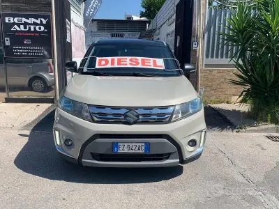 Usata Suzuki Vitara Cool 120 CV (88 kW) 2015 Beige SUV