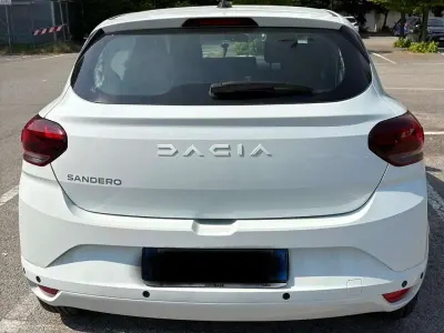 Usata Dacia Sandero Expression 101 CV (74 kW) 2023 Bianco Berlina