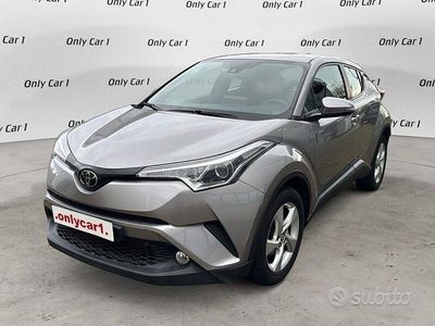 Usata Toyota C-HR Active 116 CV (85 kW) 2018 Grigio SUV
