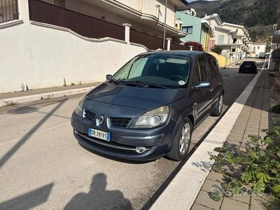 Usata Renault Scénic II 131 CV (96 kW) 2008 Blu/azzurro Monovolume