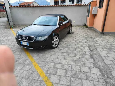 Usata Audi A4 Cabriolet 170 CV (125 kW) 2003 Nero Cabrio