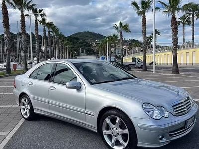 Occasion Mercedes C220 Avantgarde 2006 Gris Berline