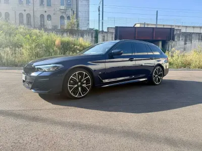 Usata BMW 530 Comfort Edition 249 CV (183 kW) 2021 Blu/azzurro Station wagon