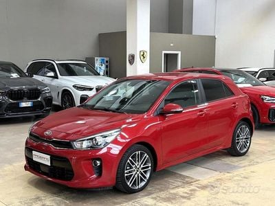 Usata Kia Rio 90 CV (66 kW) 2017 Blu Berlina