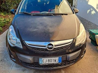 Usata Opel Corsa 2012 Nero Berlina