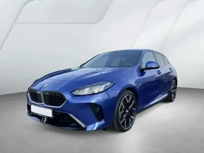Usata BMW 118 M Sport 150 CV (110 kW) 2025 Blu/azzurro Utilitaria