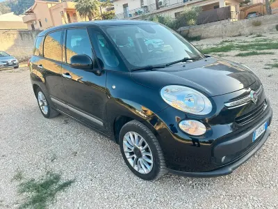Usata Fiat 500L Living 95 CV (69 kW) 2017 Nero Monovolume