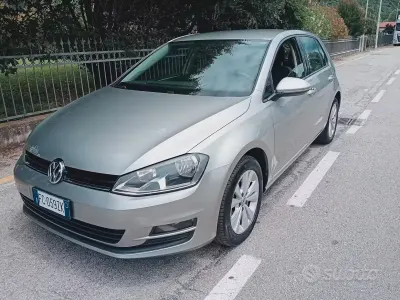 Usata VW Golf VII Executive 110 CV (80 kW) 2016 Grigio Berlina