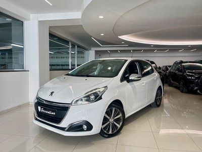 Bianco Usata 2016 Peugeot 208 Allure Utilitaria | 11.490 € (Molto cara)