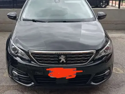 Usata Peugeot 308 Allure 131 CV (96 kW) 2019 Berlina