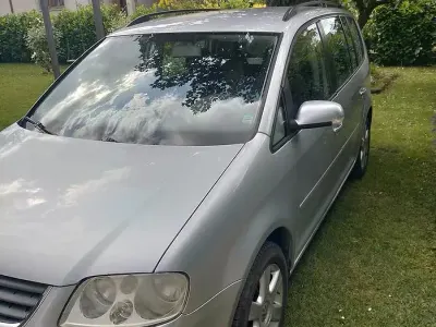 Usata VW Touran 140 CV (102 kW) 2006 Grigio Monovolume