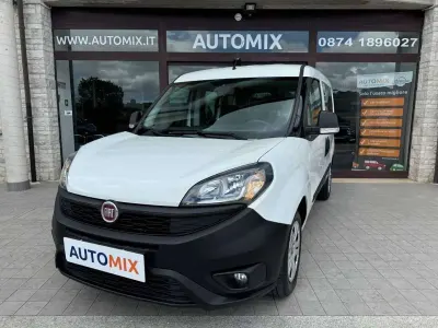 Usata Fiat Doblò 90 CV (66 kW) 2017 Bianco Monovolume