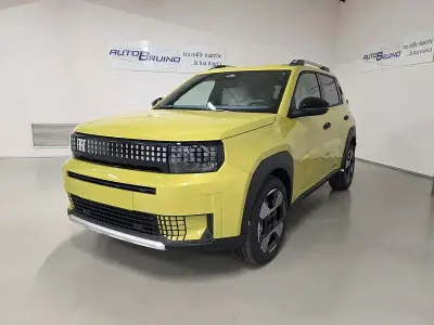 Nuova Fiat Grande Panda Easy 110 CV (80 kW) 2026 Giallo Utilitaria