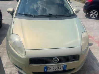 Usata Fiat Punto 71 CV (52 kW) 2006 Verde Berlina