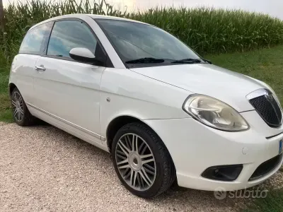 Usata Lancia Ypsilon