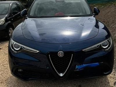 Usata Alfa Romeo Stelvio 210 CV (154 kW) 2017 Blu SUV