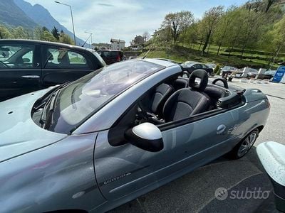 Usata Peugeot 206 CC 2004 Grigio Cabrio
