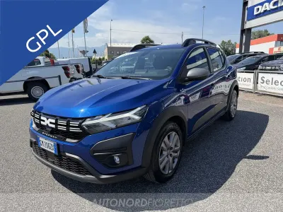Usata Dacia Sandero Comfort 101 CV (74 kW) 2023 Blu/azzurro Berlina
