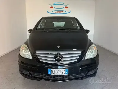 Usata Mercedes B150 95 CV (69 kW) 2007 Nero Monovolume