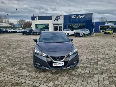 Begagnad Nissan Micra 90 HK (66 kW) 2023 Grå Halvkombi