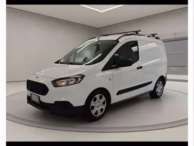 Usata Ford Transit Courier Trend 101 CV (74 kW) 2022 Bianco frozen Furgone