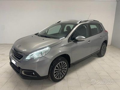 Usata Peugeot 2008 Active 100 CV (73 kW) 2016 Grigio SUV