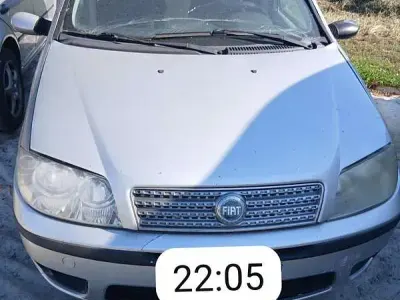 Usata Fiat Punto Dynamic 60 CV (44 kW) 2003 Utilitaria