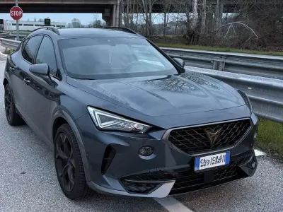 Usata Cupra Formentor 150 CV (110 kW) 2023 Grigio SUV