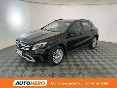 Usata Mercedes GLA180 Business 122 CV (89 kW) 2019 Nero SUV