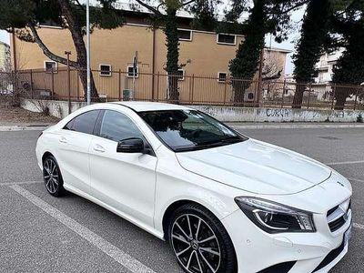 Usata Mercedes CLA200 Business 136 CV (100 kW) 2016 Bianco Berlina