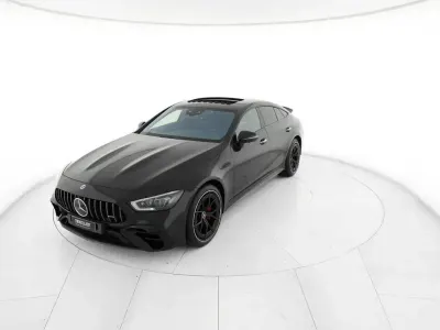 Usata Mercedes AMG GT Premium 367 CV (269 kW) 2023 Grigio grafite magno Coupé