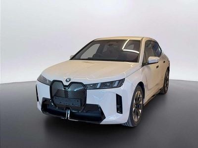 Nuova BMW iX M Sport 400 kW (544 CV) 2025 Dune grey SUV