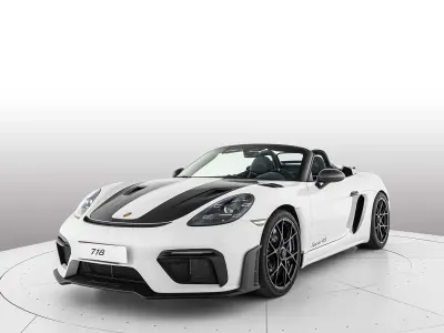 Nuova Porsche 718 Spyder 500 CV (367 kW) 2026 Bianco Cabrio