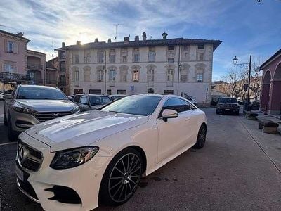 Usata Mercedes E300 245 CV (180 kW) 2019 Coupé