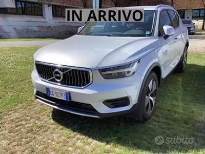 Usata Volvo XC40 180 CV (132 kW) 2021 Grigio SUV