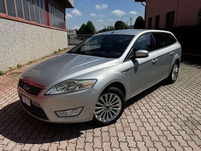 Begagnad Ford Mondeo Titanium 140 HK (102 kW) 2009 Silver Kombi