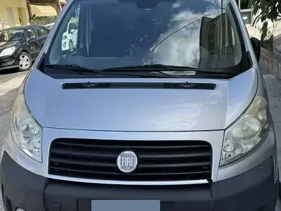 Usata Fiat Scudo 120 CV (88 kW) 2010 Bluazzurro