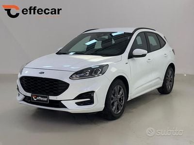 Usata Ford Kuga ST-Line 120 CV (88 kW) 2022 Bianco SUV