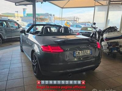 Usata Audi TT Roadster Design 184 CV (135 kW) 2017 Grigio Cabrio