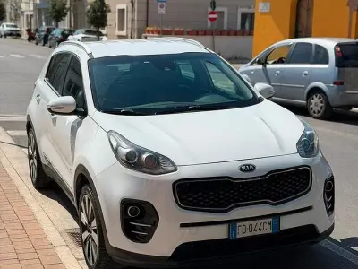 Usata Kia Sportage 115 CV (84 kW) 2016 Bianco SUV