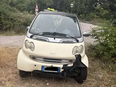 Usata Smart ForTwo Coupé 54 CV (39 kW) 2003 Bianco Coupé
