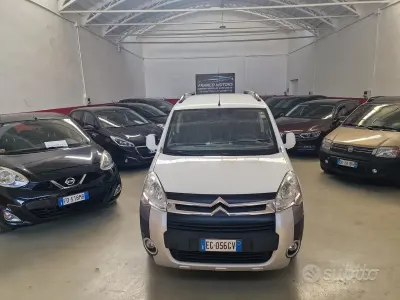 Usata Citroën Berlingo XTR 111 CV (81 kW) 2011 Bianco Monovolume