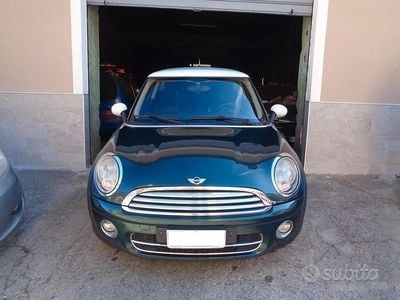 Usata Mini Cooper 109 CV (80 kW) 2008 Verde Utilitaria