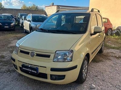 Giallo Usata 2010 Fiat Panda Dynamic Berlina | 3799 € (Buon prezzo)