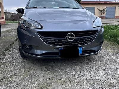 Usata Opel Corsa 90 CV (66 kW) 2017 Grigio Utilitaria