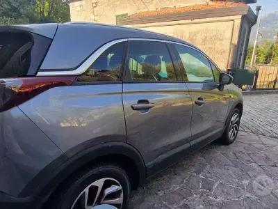 Usata Opel Crossland X 110 CV (80 kW) 2018 Grigio SUV