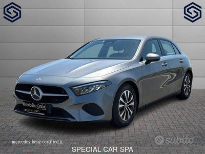 Usata Mercedes A180 Advanced 116 CV (85 kW) 2023 Grigio Berlina