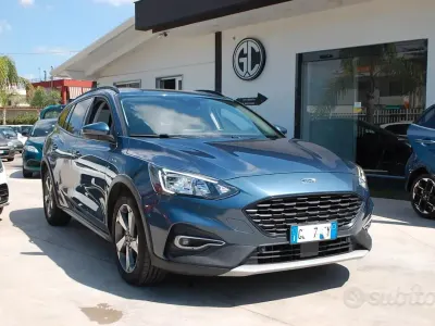 Usado Ford Focus Active 120 HP (88 kW) 2020 Azul Carrinha